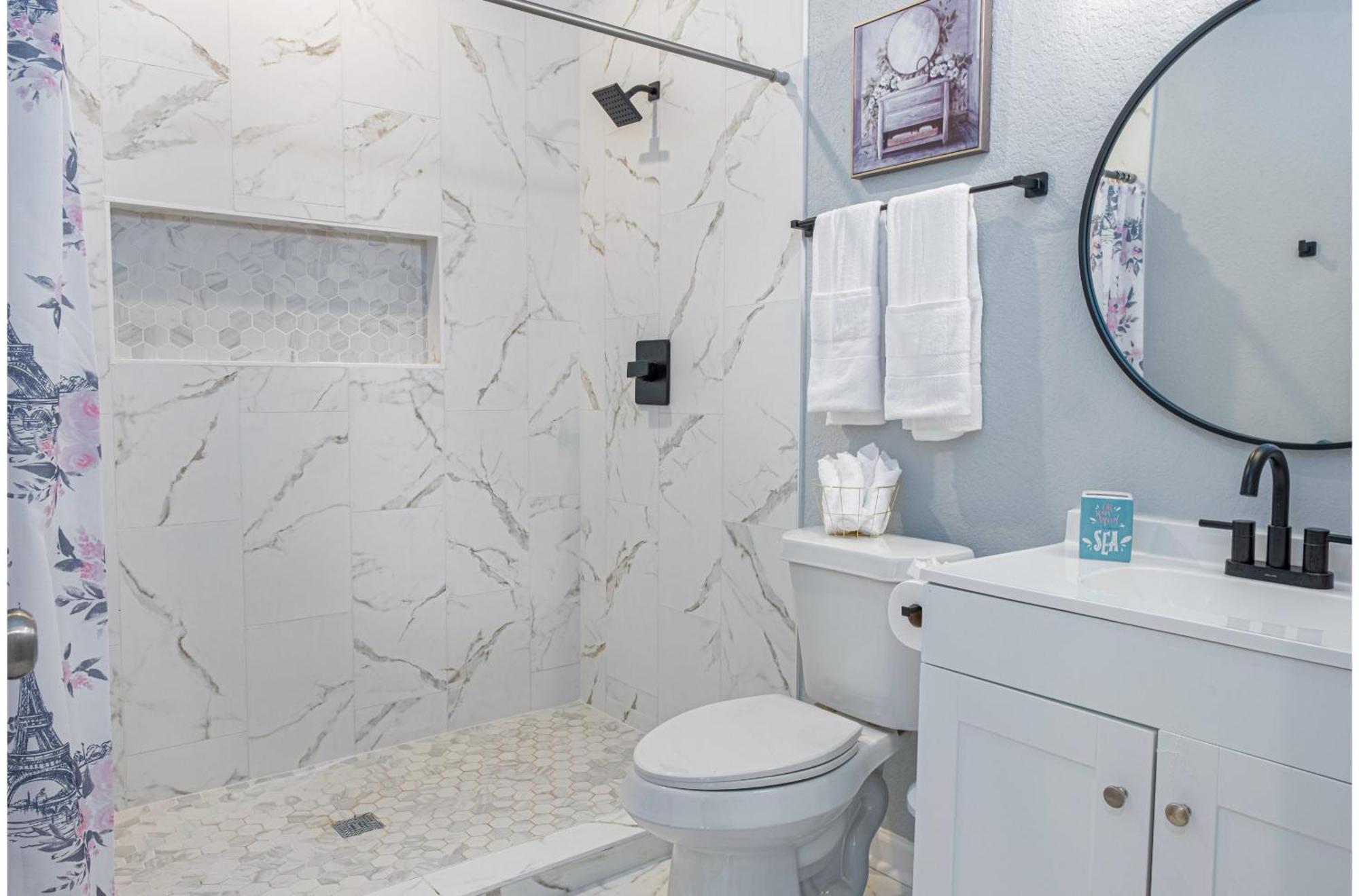 Heaven-sent Convenient 4br 3ba Near Downtown San Antonio