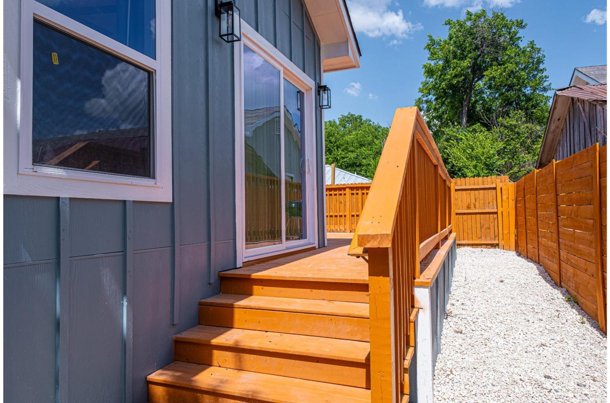 Heaven-sent Convenient 4br 3ba Near Downtown Сasa de vacaciones